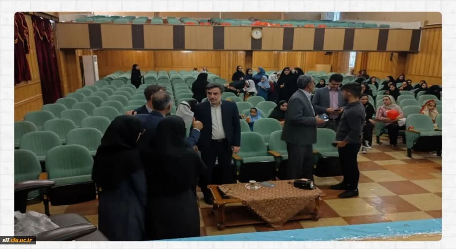 بازدید دکتر بذرافکن، دکتر زارع شیبانی و دکتر وحیدی از دهمین جشنواره تدریس برتر در واحد دانشگاهی سلمان فارسی شیراز 2