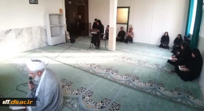 برگزاری مراسم پر فیض زیارت عاشورا همزمان با ایام عزاداری حضرت اباعبدالله الحسین (ع) با حضور حجت الاسلام والمسلمین جعفری، مسئولان و کارکنان مرکز سلمان فارسی