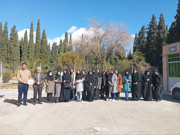 بازدید دانشجومعلمان دانشگاه فرهنگیان سلمان فارسی از بیمارستان جانبازان جنت شیراز و تکریم مقام جانبازان 3