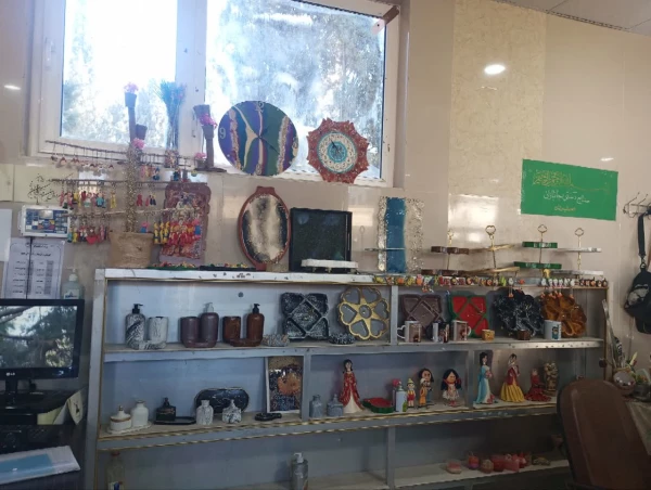 بازدید دانشجومعلمان دانشگاه فرهنگیان سلمان فارسی از بیمارستان جانبازان جنت شیراز و تکریم مقام جانبازان 5