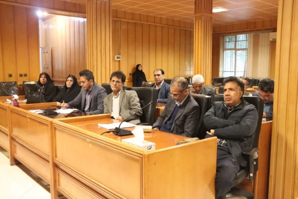 جلسه شورای آموزشی دانشگاه فرهنگیان فارس در سالن جلسات واحد سلمان فارسی شیراز برگزار شد. 4