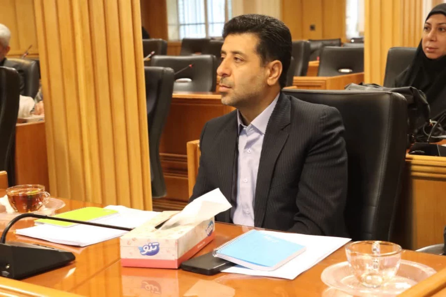 جلسه شورای آموزشی دانشگاه فرهنگیان فارس در سالن جلسات واحد سلمان فارسی شیراز برگزار شد. 5