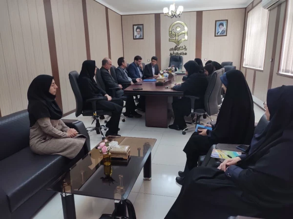  بازدید هیأت رئیسه دانشگاه فرهنگیان فارس از دانشکده علوم تربیتی
 2