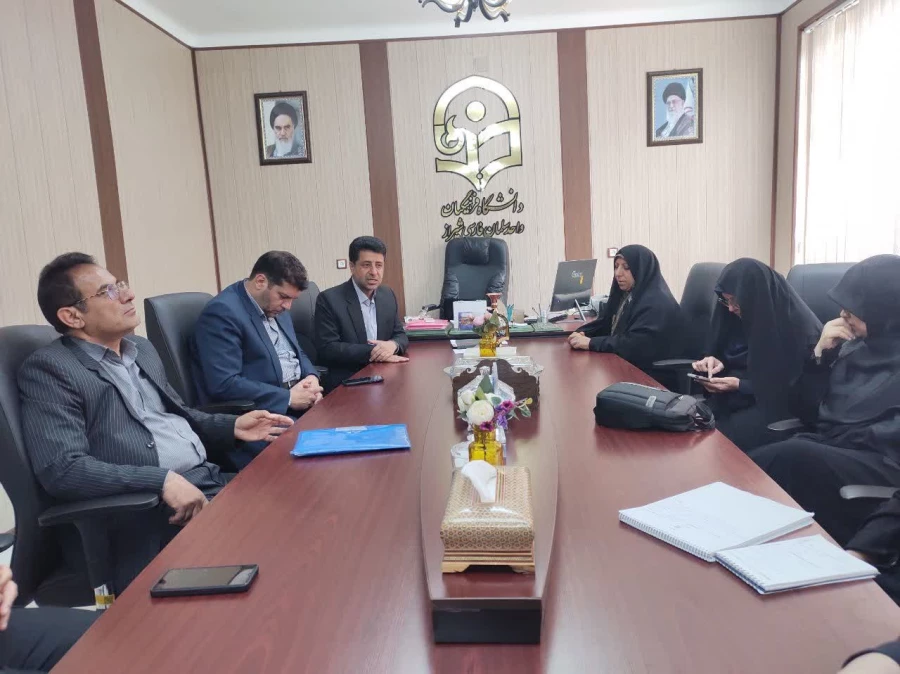  بازدید هیأت رئیسه دانشگاه فرهنگیان فارس از دانشکده علوم تربیتی
 4