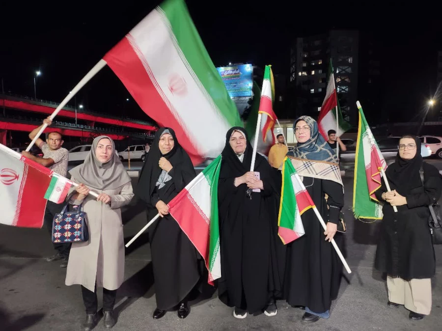 حضور کارکنان دانشکده علوم تربیتی در موکب دانشگاه فرهنگیان فارس 
 4