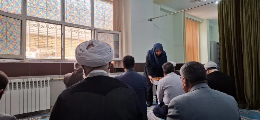مراسم بزرگداشت سالروز شهادت شهید رئیسی و شهدای خدمت در دانشگاه فرهنگیان فارس 3